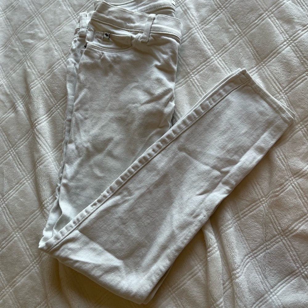 White jeans
